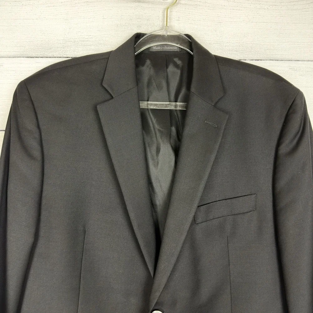 Ralph Lauren details brand